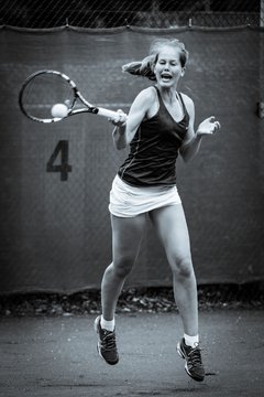 Ausschnitte 3415 - NL Club an der Alster 2 - TC an der Schirnau